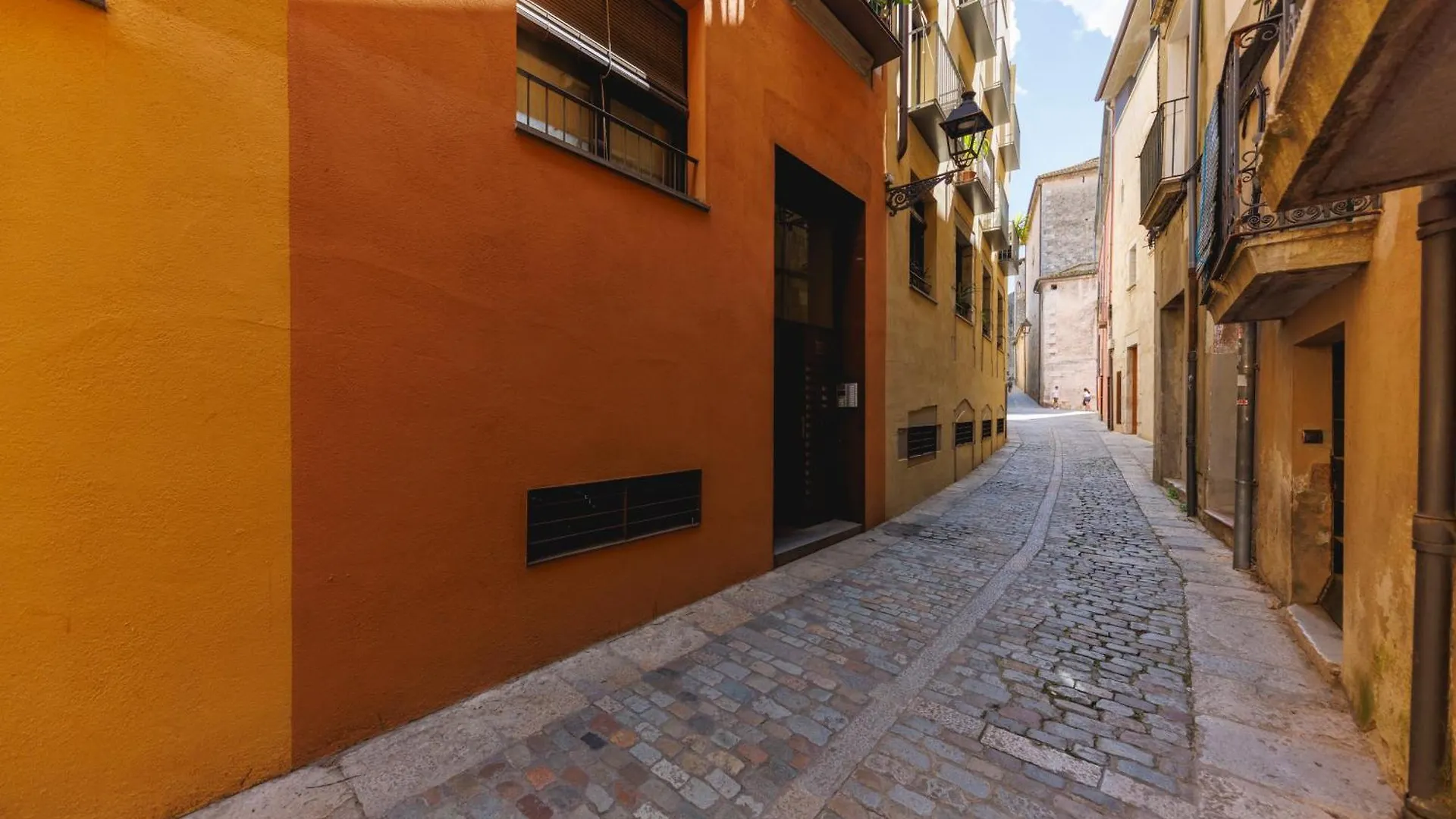 Apartment Bravissimo Rei Marti, Studio In The Historic Centre Girona Spain
